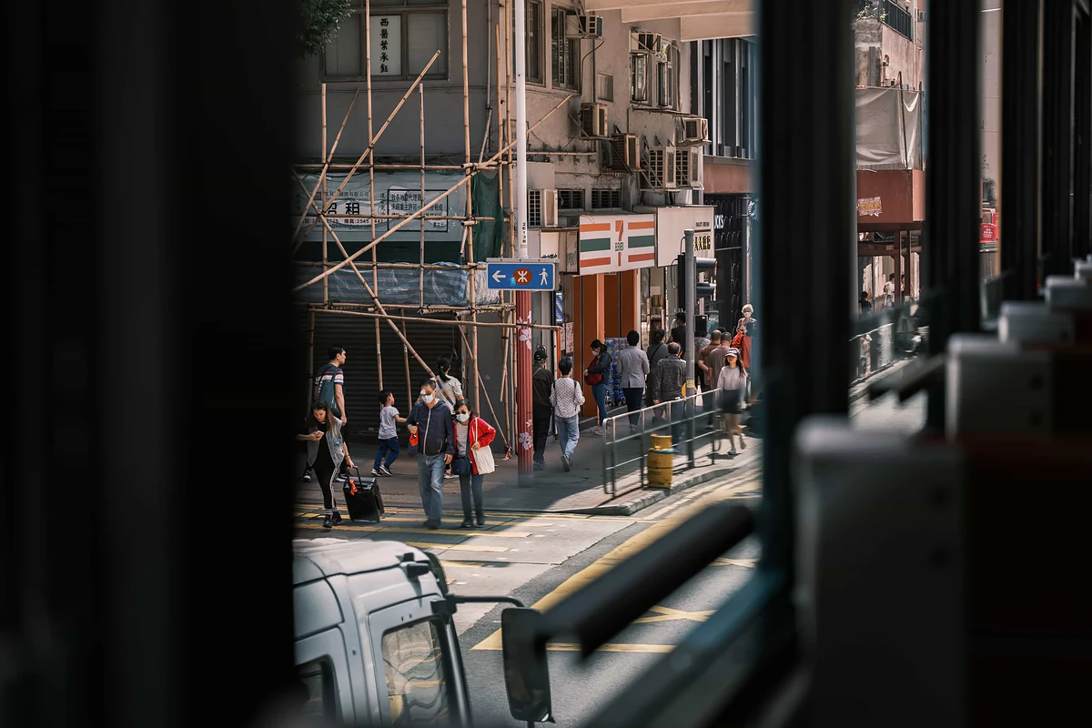 窗外的街道