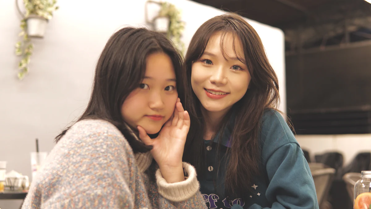 兩個女孩